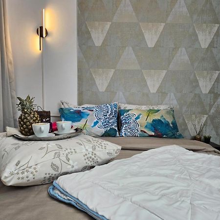 Kiwi Apart-Hotel 1Br Wi-Fi Free - Close To Old Town - Cozy Location - Shorter Or Longer Stay - R&M Boutique 布加勒斯特 外观 照片