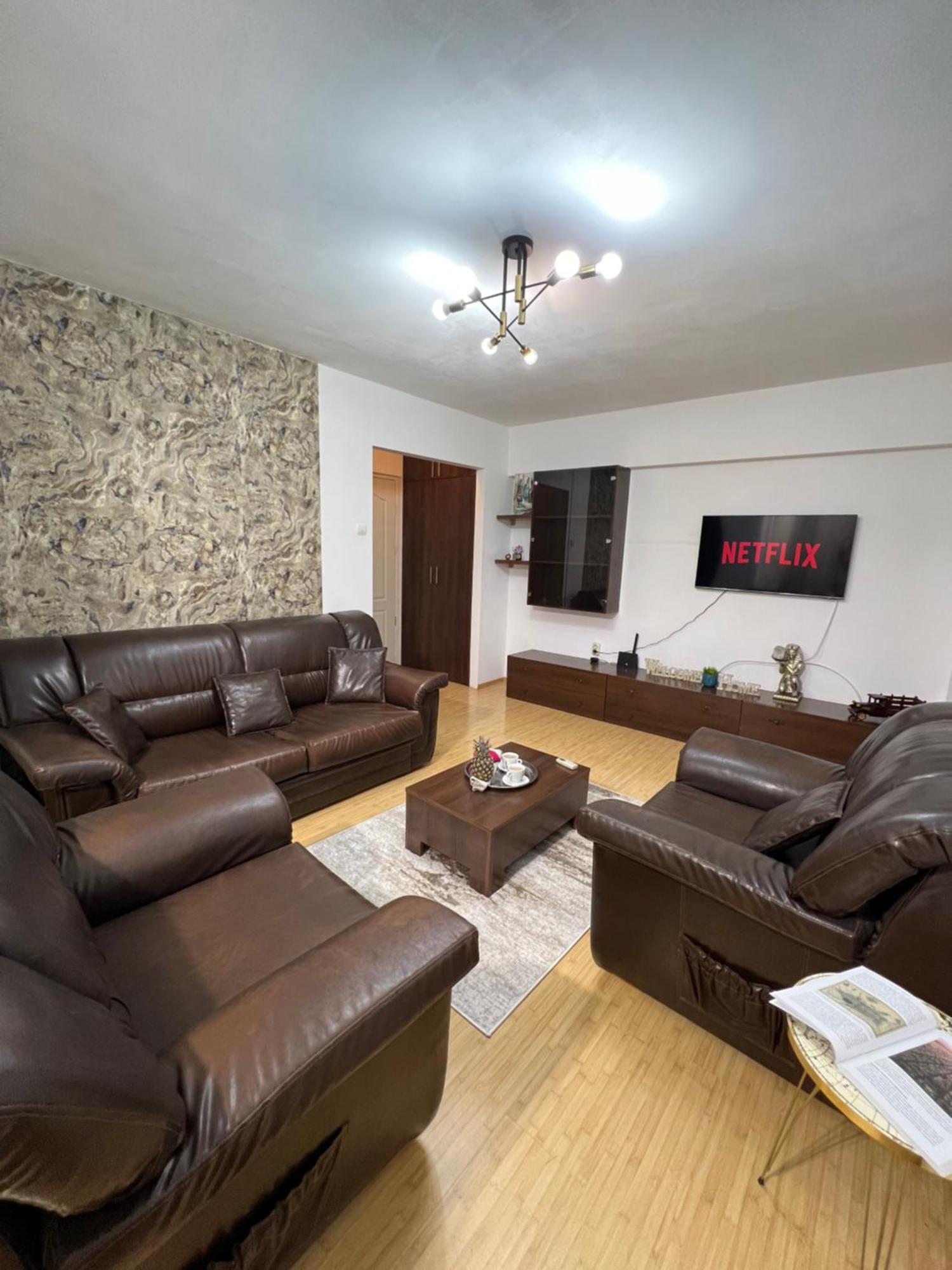 Kiwi Apart-Hotel 1Br Wi-Fi Free - Close To Old Town - Cozy Location - Shorter Or Longer Stay - R&M Boutique 布加勒斯特 外观 照片